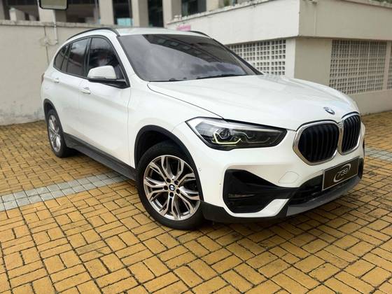 BMW X1 2.0 16V TURBO ACTIVEFLEX SDRIVE20I 4P AUTOMÁTICO BMW X1 2.0 16V TURBO ACTIVEFLEX SDRIVE20I 4P AUTOMÁTICO